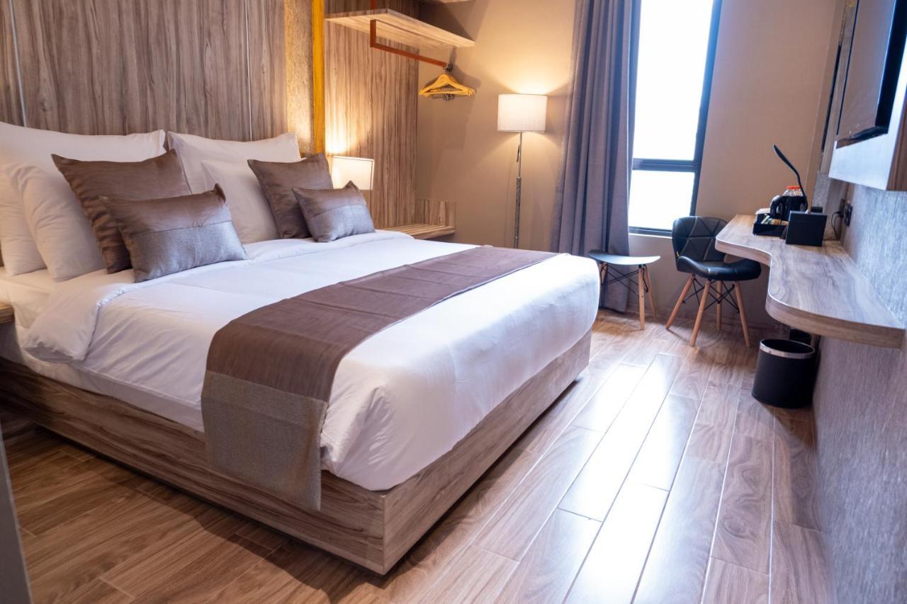 De Paris Hotel Medan Kültér fotó