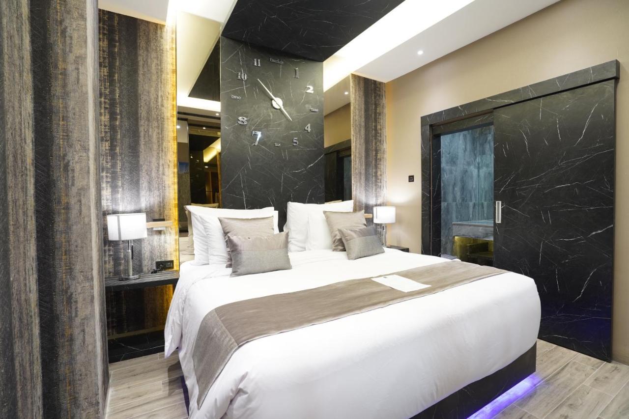 De Paris Hotel Medan Kültér fotó
