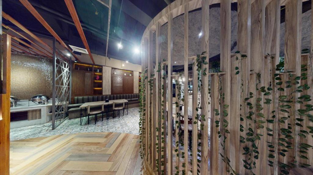 De Paris Hotel Medan Kültér fotó
