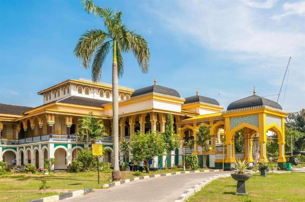 De Paris Hotel Medan Kültér fotó